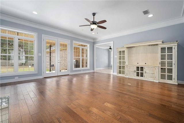 8807 Stillwood Court, Mobile, AL 36619