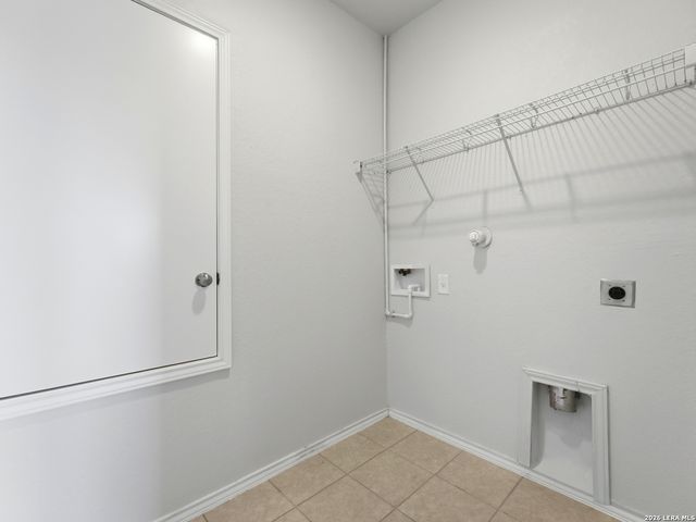 10306 MARTIN CRK, San Antonio, TX 78252