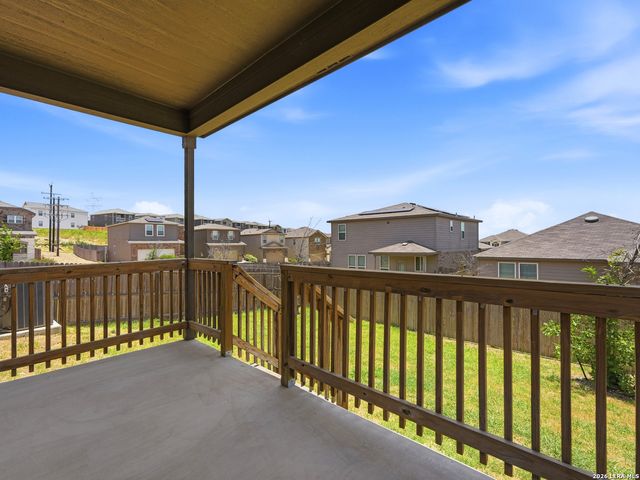 10306 MARTIN CRK, San Antonio, TX 78252