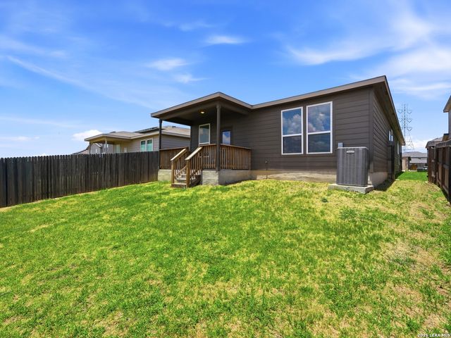 10306 MARTIN CRK, San Antonio, TX 78252