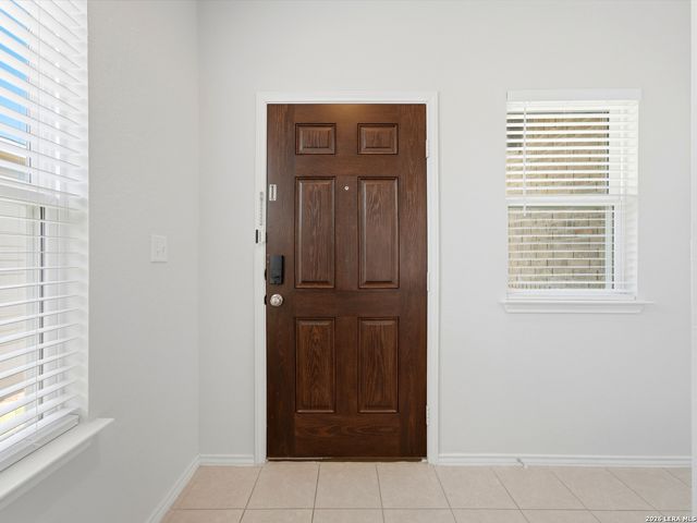 10306 MARTIN CRK, San Antonio, TX 78252