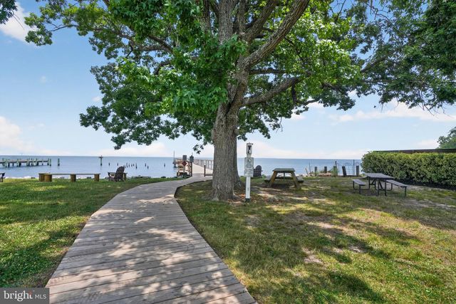 1617 WINTERS AVE, Shady Side, MD 20764