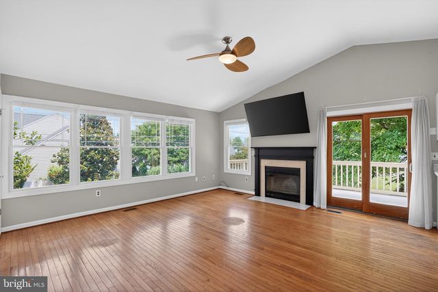 1617 WINTERS AVE, Shady Side, MD 20764