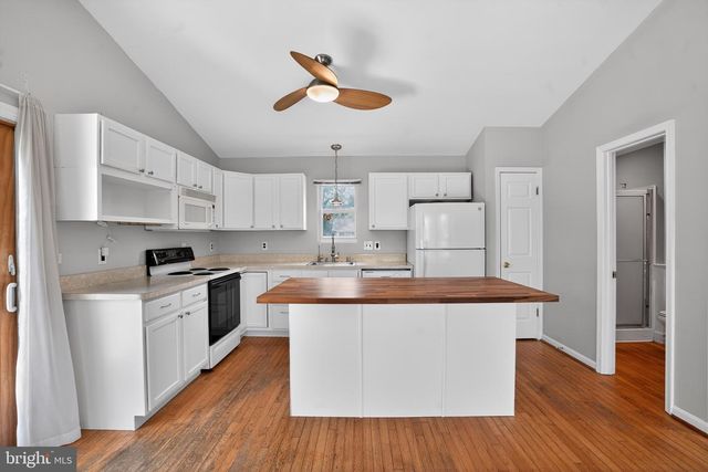 1617 WINTERS AVE, Shady Side, MD 20764