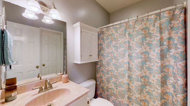 66 Foxhound Rd, Paris, TN 38242