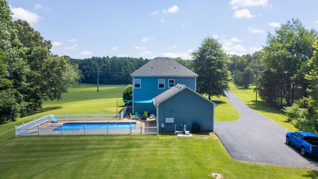 66 Foxhound Rd, Paris, TN 38242