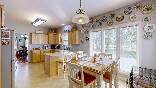 66 Foxhound Rd, Paris, TN 38242