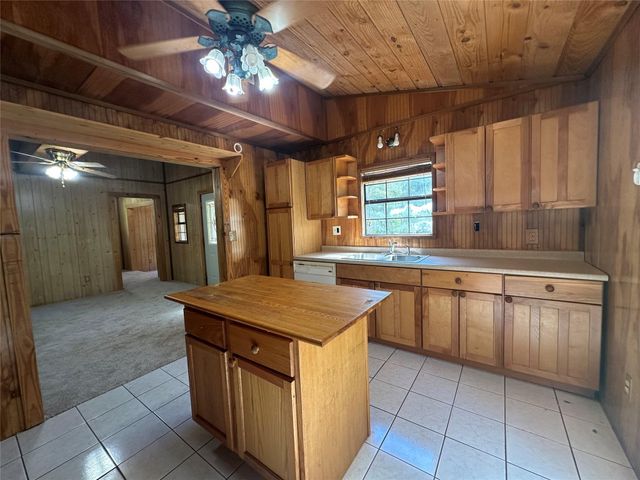 17901 Pine Street, Crosby, TX 77532