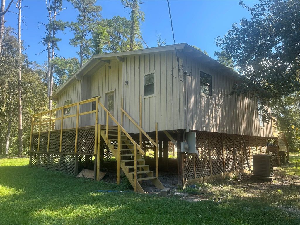 17901 Pine Street, Crosby, TX 77532