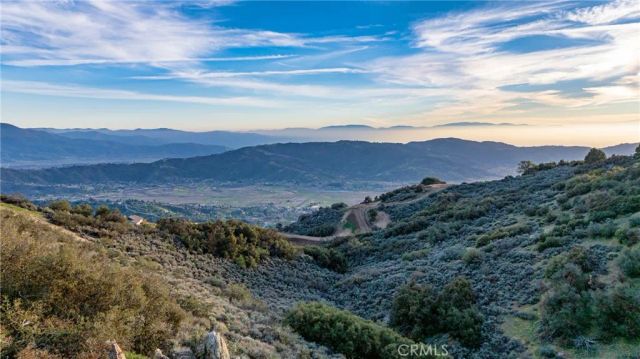 26820 Stirrup, Tehachapi, CA 93561