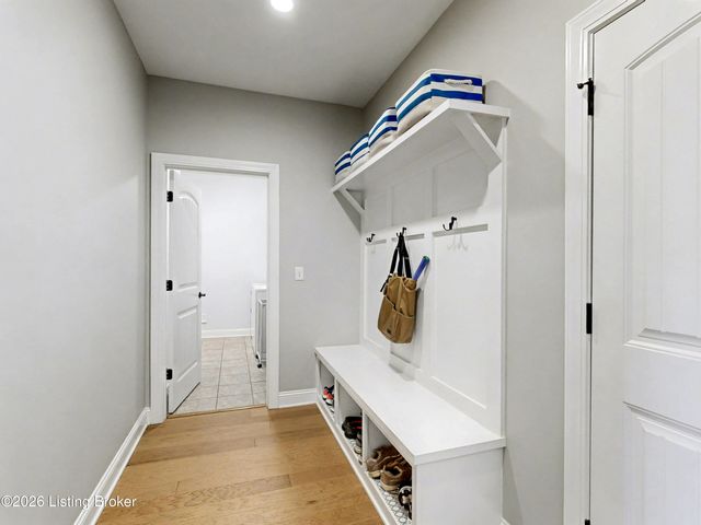 2014 Dressage Cir, Louisville, KY 40245