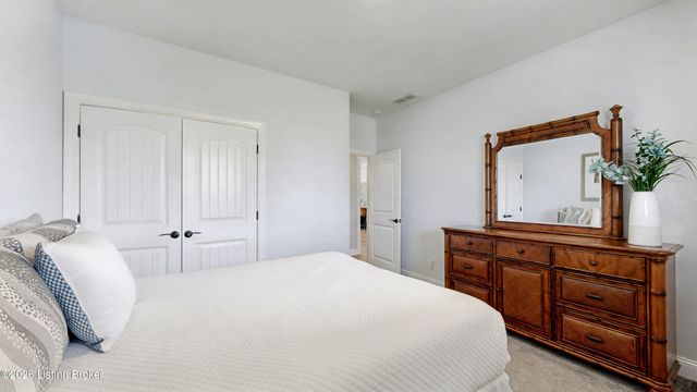 2014 Dressage Cir, Louisville, KY 40245