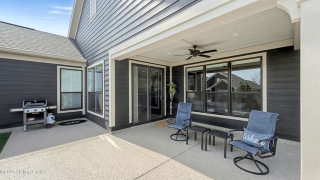 2014 Dressage Cir, Louisville, KY 40245