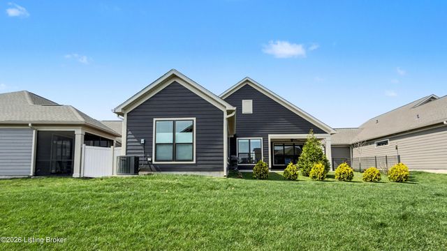 2014 Dressage Cir, Louisville, KY 40245