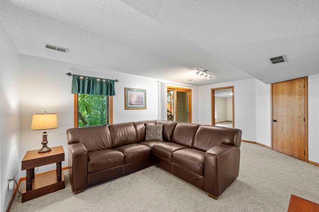 11076 191st Avenue NW, Elk River, MN 55330