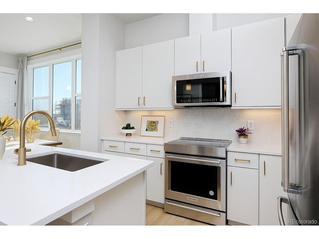 3281 W Frances Walsh Pl., Denver, CO 80236