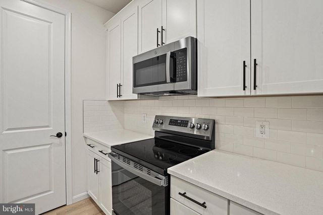 80 CATALPA DR, North East, MD 21901