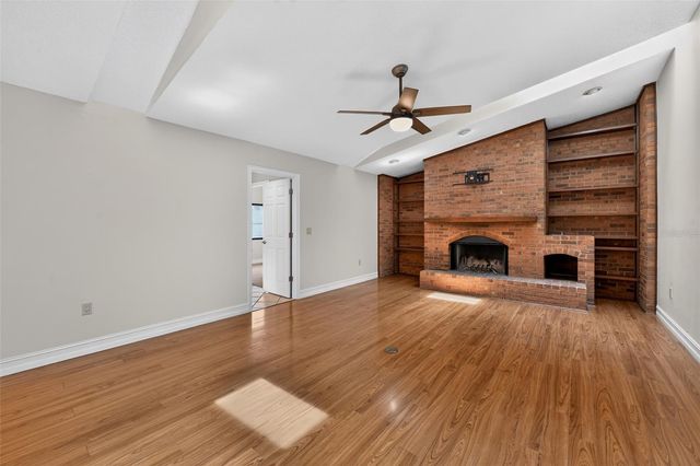 212 68TH STREET NW, Bradenton, FL 34209