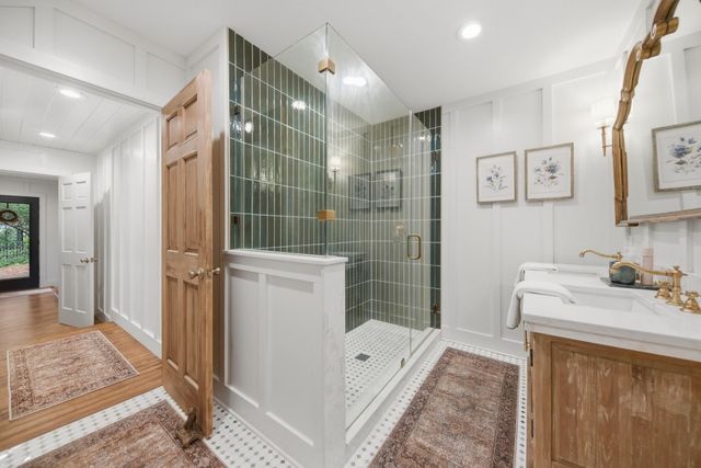 1704 Harrison Road, Brenham, TX 77833