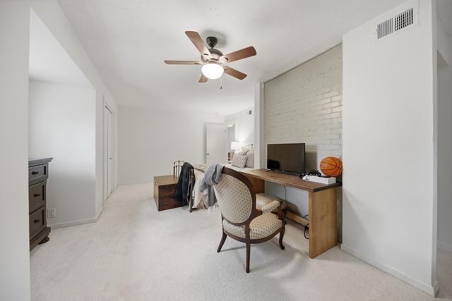 1704 Harrison Road, Brenham, TX 77833