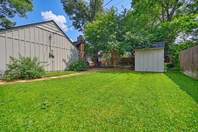 1704 Harrison Road, Brenham, TX 77833