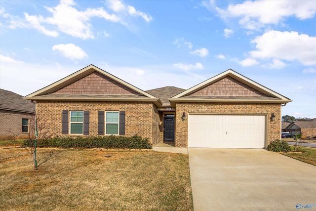 25247 Delilah Circle, Athens, AL 35613