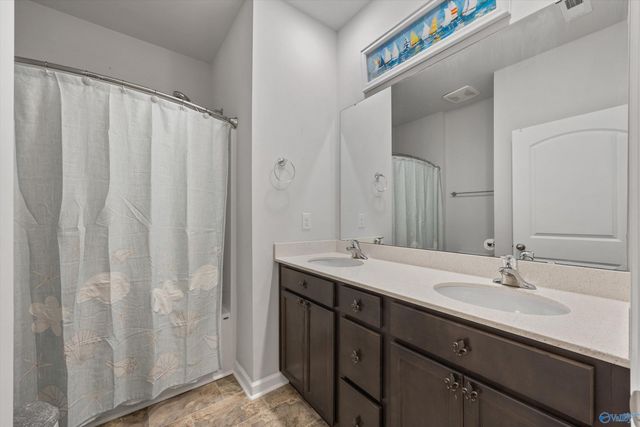 25247 Delilah Circle, Athens, AL 35613