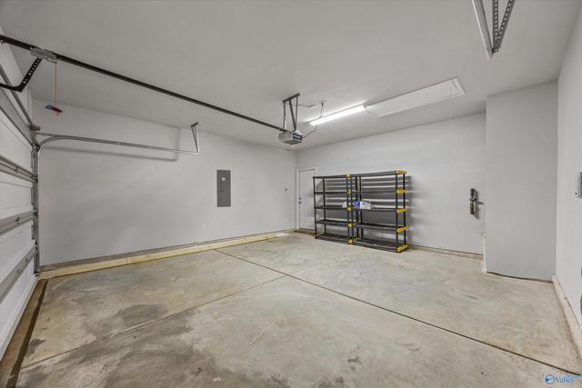 25247 Delilah Circle, Athens, AL 35613