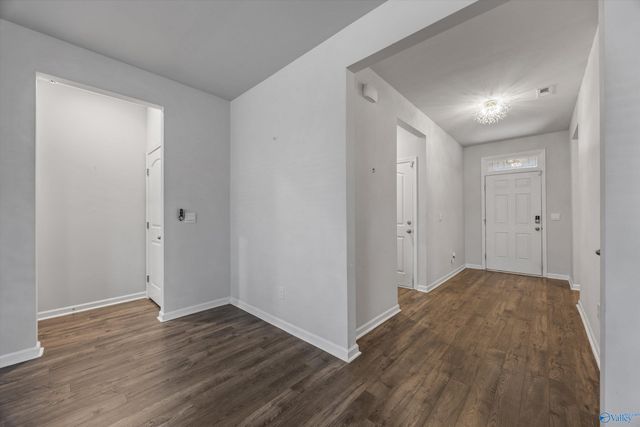 25247 Delilah Circle, Athens, AL 35613