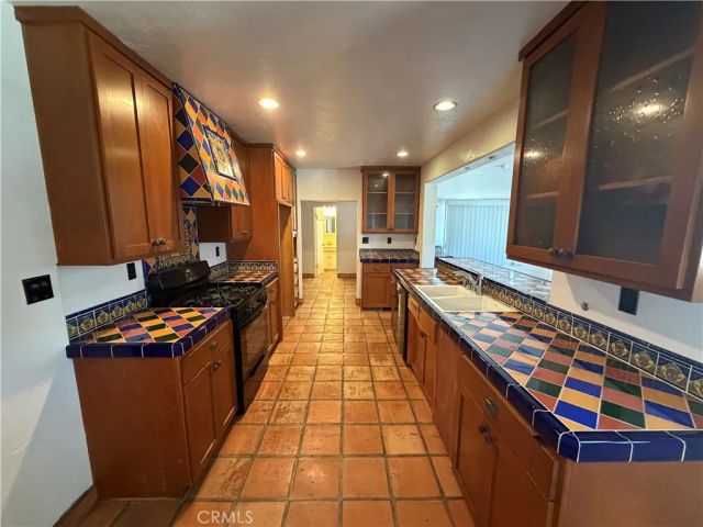 29 L Street, Chula Vista, CA 91911