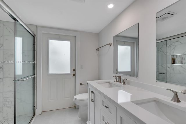 3374 NW 28th Ter, Boca Raton, FL 33434