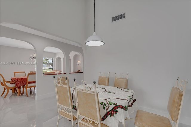3374 NW 28th Ter, Boca Raton, FL 33434