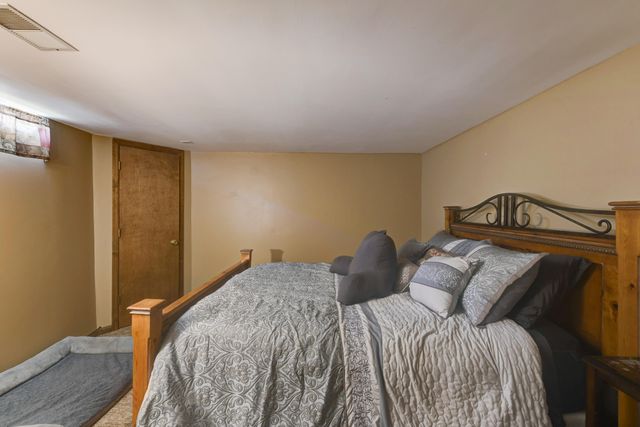 133 Harvest Drive, Dyer, IN 46311