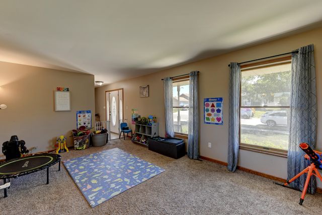 133 Harvest Drive, Dyer, IN 46311