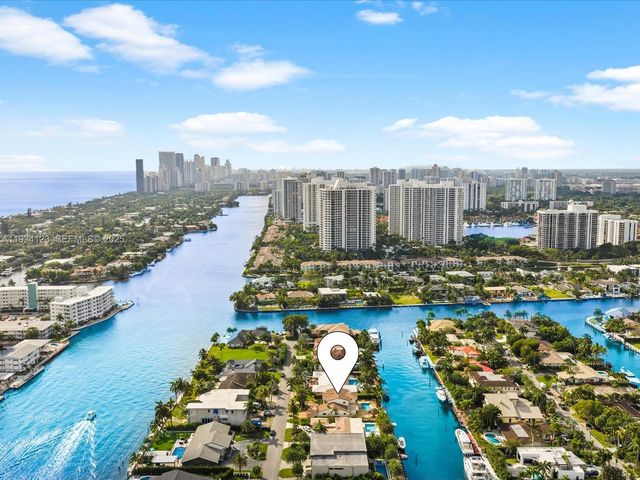 624 Palm Dr, Hallandale Beach, FL 33009