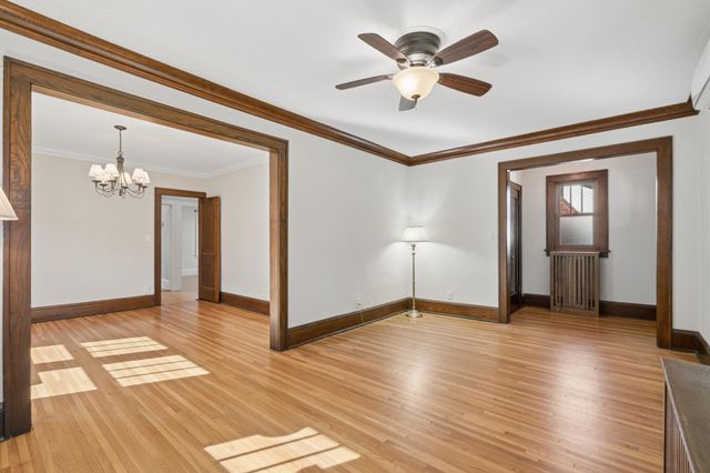 1594 Wellesley Avenue, Saint Paul, MN 55105