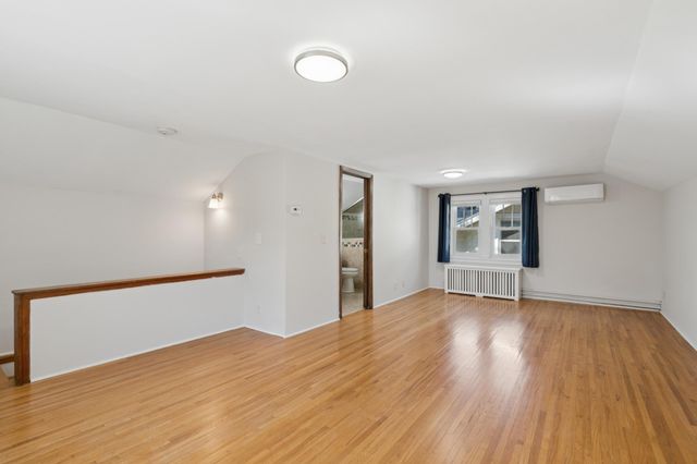 1594 Wellesley Avenue, Saint Paul, MN 55105