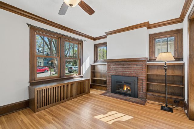 1594 Wellesley Avenue, Saint Paul, MN 55105