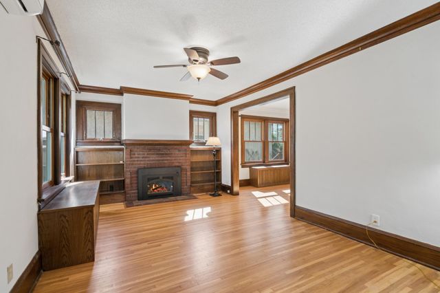 1594 Wellesley Avenue, Saint Paul, MN 55105