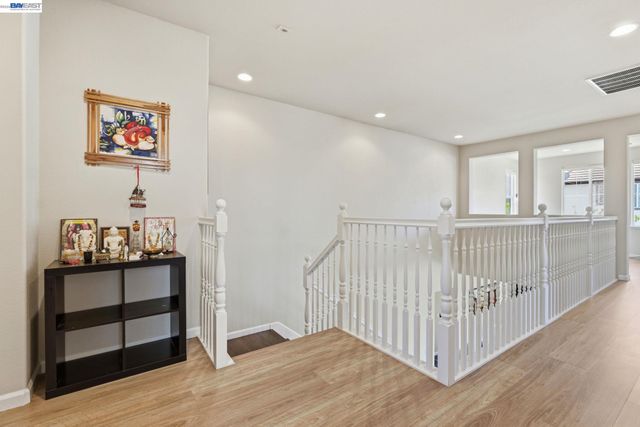5029 Queensbury Way, San Ramon, CA 94582