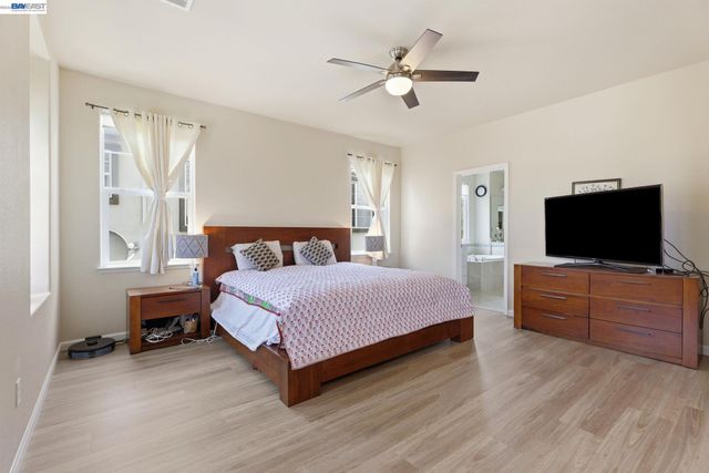 5029 Queensbury Way, San Ramon, CA 94582