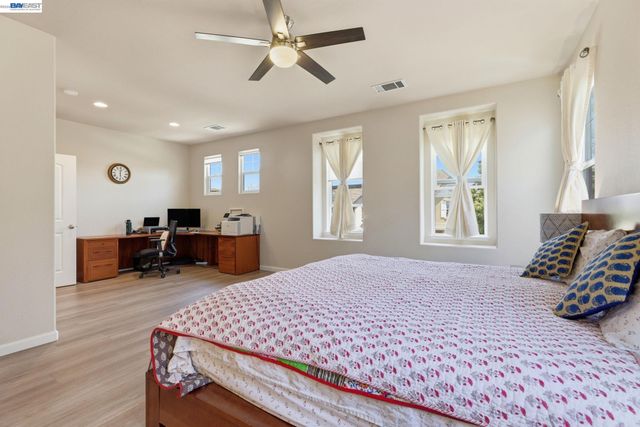 5029 Queensbury Way, San Ramon, CA 94582
