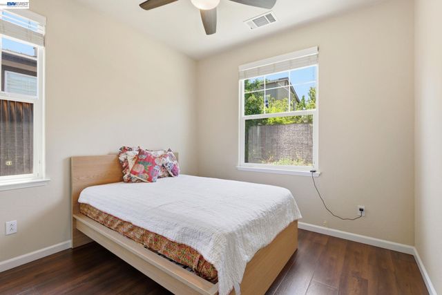 5029 Queensbury Way, San Ramon, CA 94582