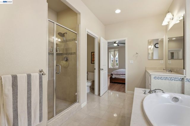 5029 Queensbury Way, San Ramon, CA 94582
