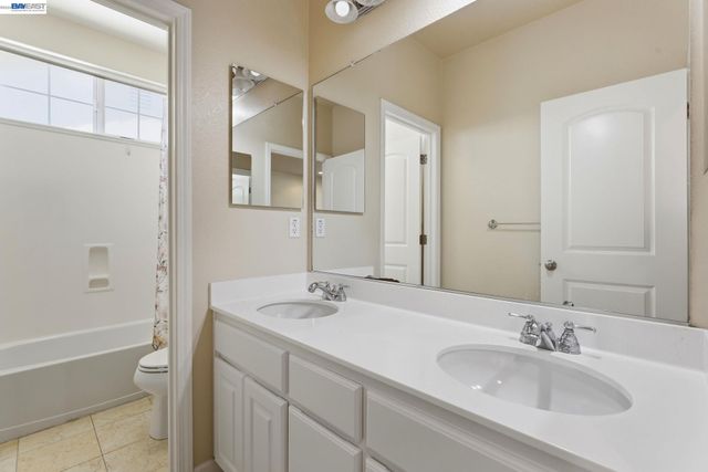 5029 Queensbury Way, San Ramon, CA 94582