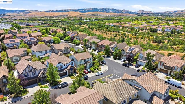 5029 Queensbury Way, San Ramon, CA 94582
