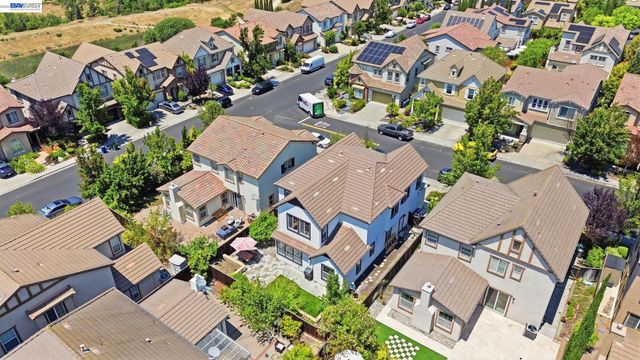 5029 Queensbury Way, San Ramon, CA 94582
