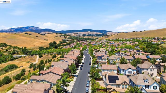 5029 Queensbury Way, San Ramon, CA 94582