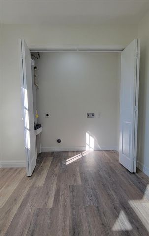 1213 N Natchez Drive, Texas City, TX 77591