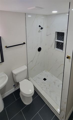 1213 N Natchez Drive, Texas City, TX 77591